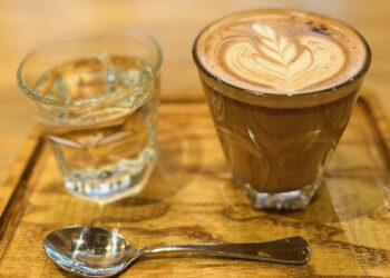 cac nha khoa hoc canh bao nguoi thich uong ca phe vao buoi toi 1550.jpg