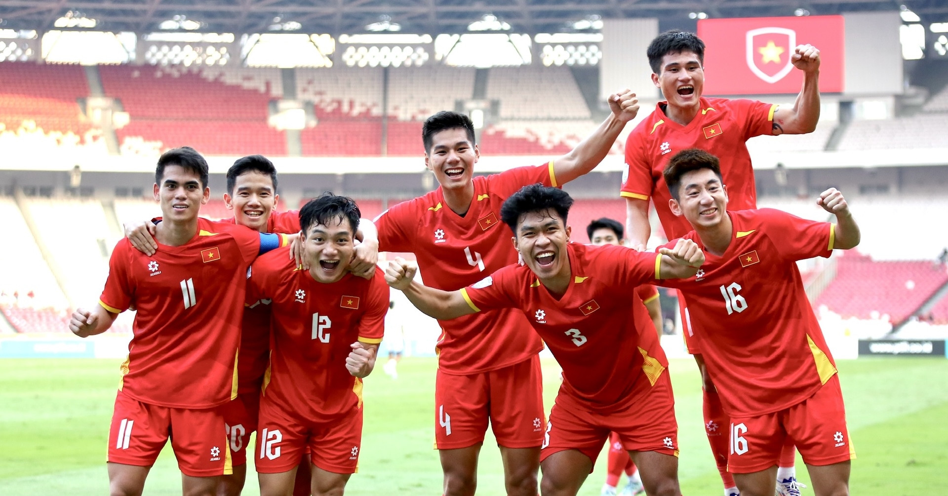 danh sach u23 viet nam cho hlv kim sang sik bay them mon la 3541.jpg
