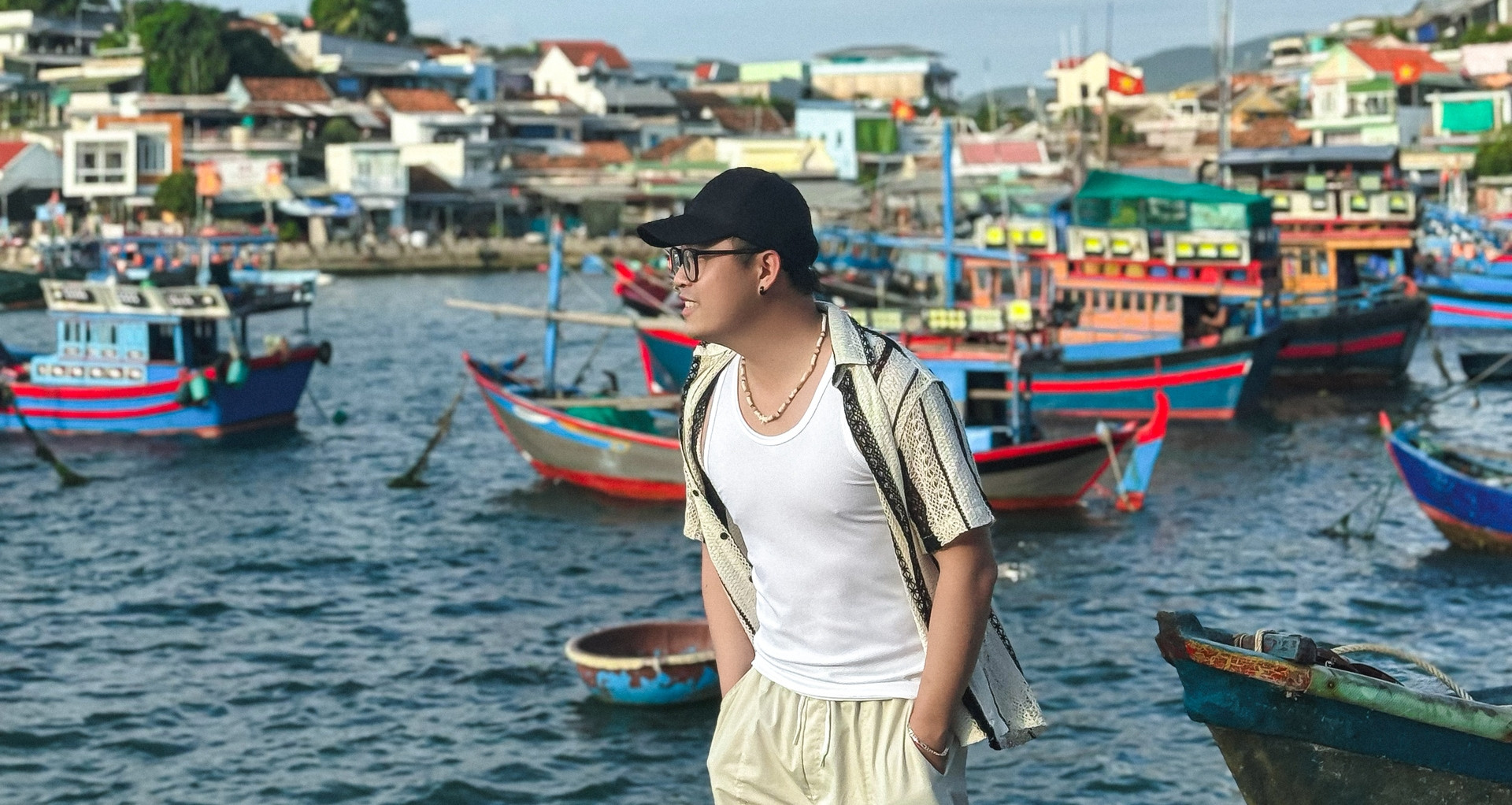 lang chai binh yen tren dao o nha trang ve tau ra tham chi 5 2623.jpg