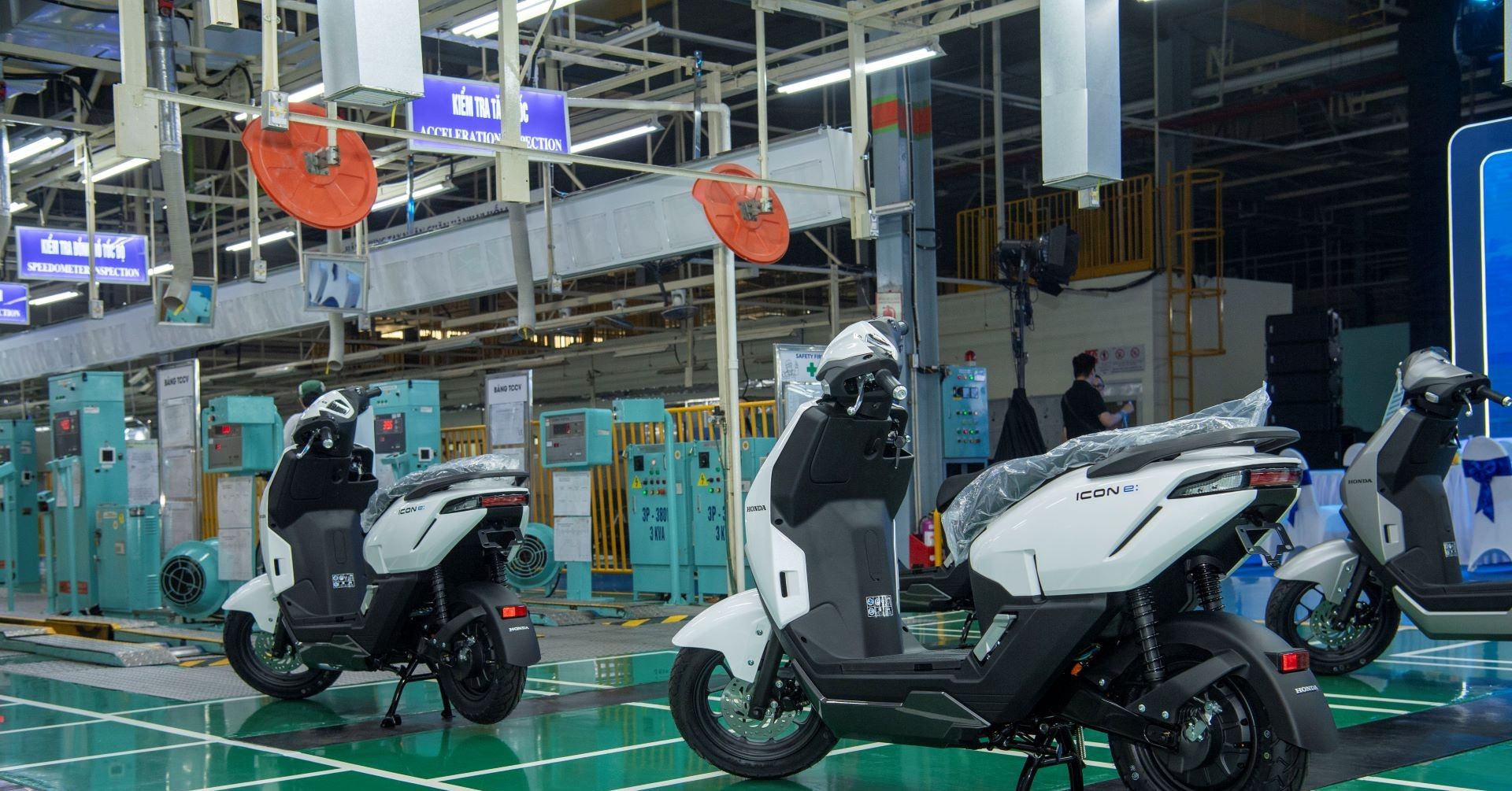 Nguồn cung dồi dào, xe máy mới bán hút hàng nhờ giảm giá mạnh nguon cung doi dao xe may moi ban hut hang nho giam gia manh 93775.jpg
