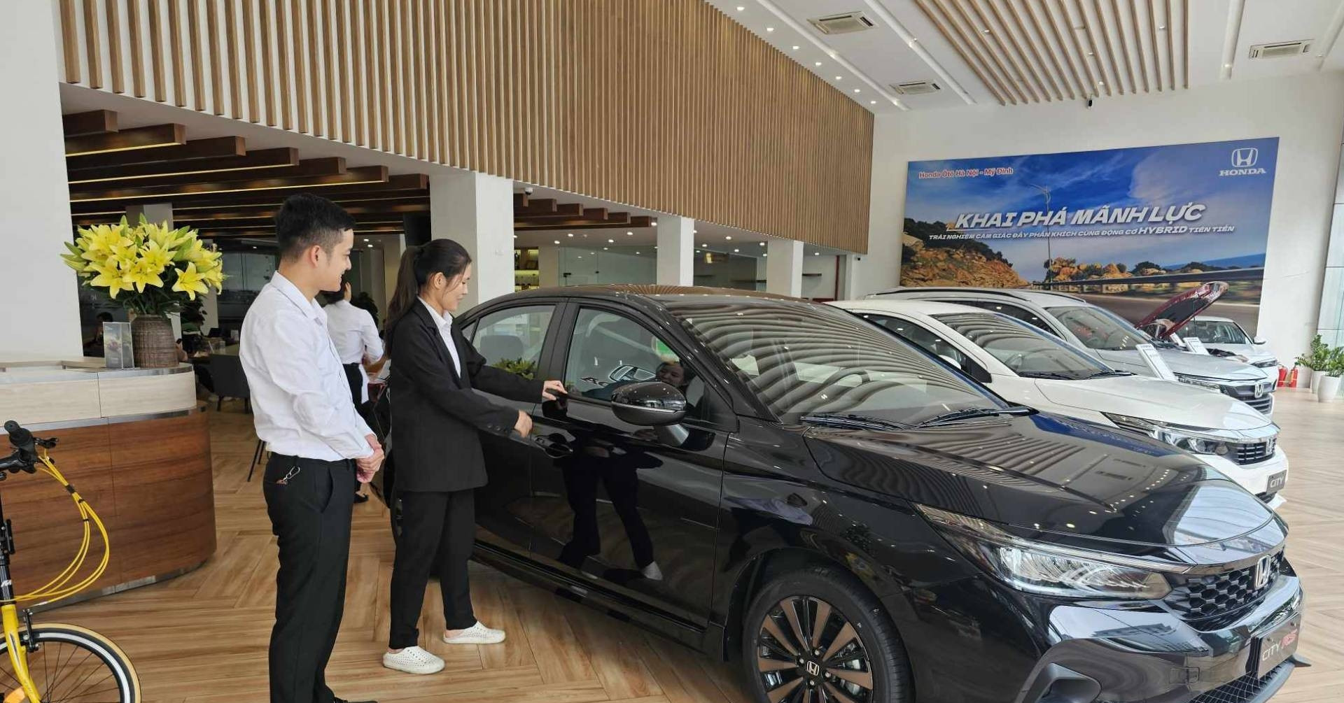 thi truong o to bung tinh doanh so thang 6 vot len muc cao nhat tu dau nam 53067.jpg