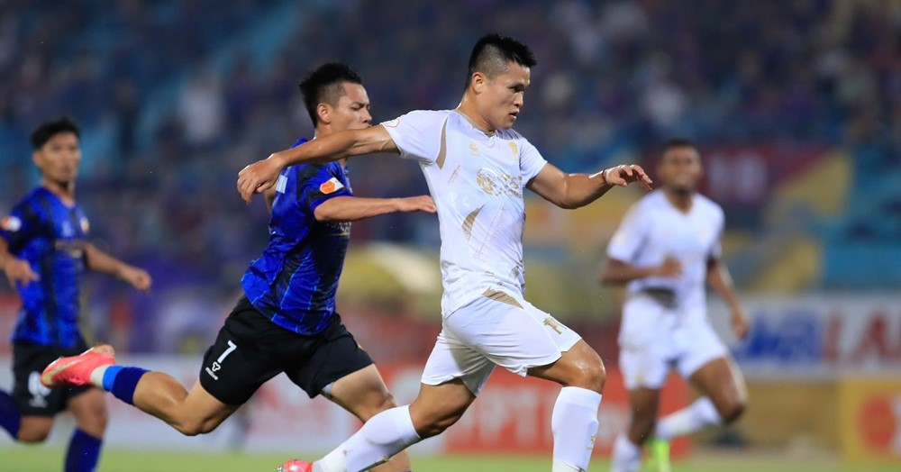 truc tiep bong da ha noi 0 0 hagl co hoi lien tiep 2018.jpg