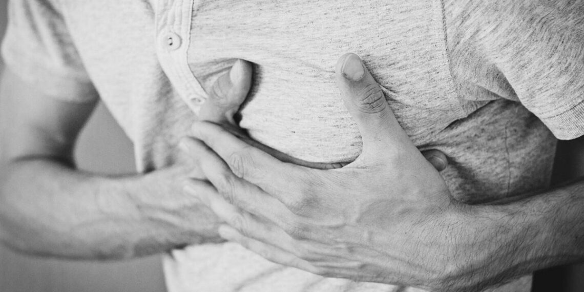 Phát hiện sớm rối loạn nhịp tim qua đo huyết áp tại nhà 1 1756460753 1756460947 7053 1756461288.jpg