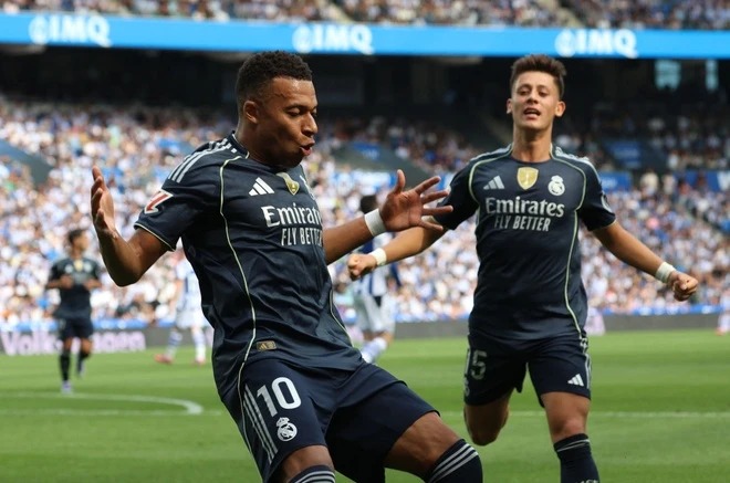 Chơi thiếu người, Real Madrid vẫn hạ gục Sociedad 2025 09 13t143435z 1722439691 up 1309233037.jpg