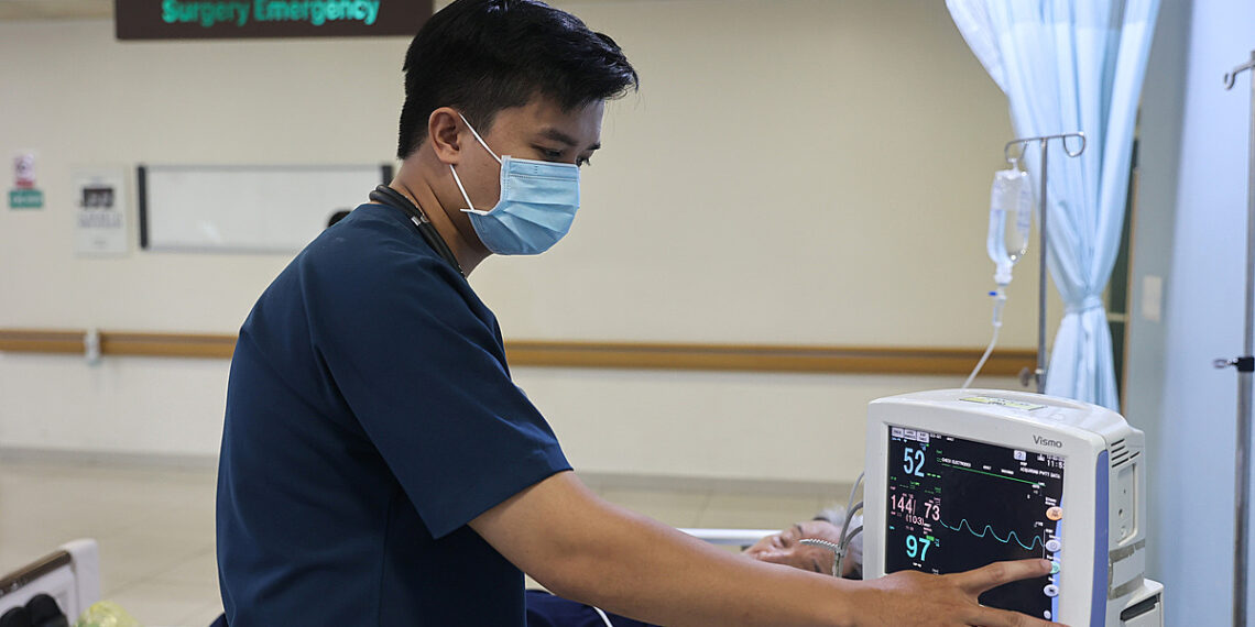 Tai biến khó lường bởi 'cứ mệt là truyền dịch' 233a1878 1757424965 1820 1757425037.jpg
