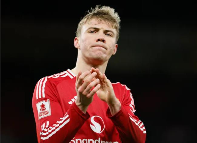 MU từ chối đề nghị từ Napoli cho Rasmus Hojlund 3 2708095039.png
