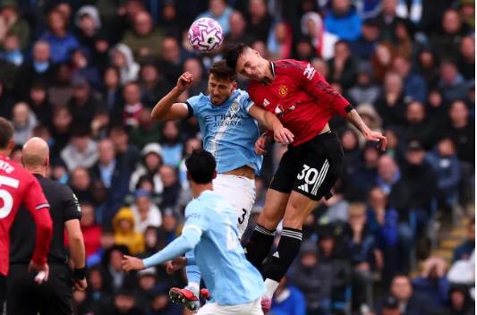 Peter Schmeichel chỉ trích MU vụ chiêu mộ Benjamin Sesko 4 1609161218.png