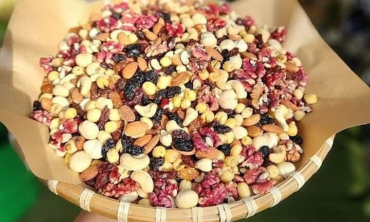 5 loại hạt, ngũ cốc hỗ trợ bảo vệ gan 460813395 8467442596700140 435 5049 4240 1755159591.jpg