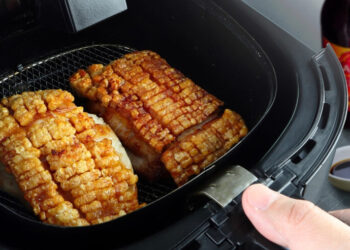 bac si harvard bac bo 8 lam tuong ve nau an bang noi chien khong dau 1539.jpg