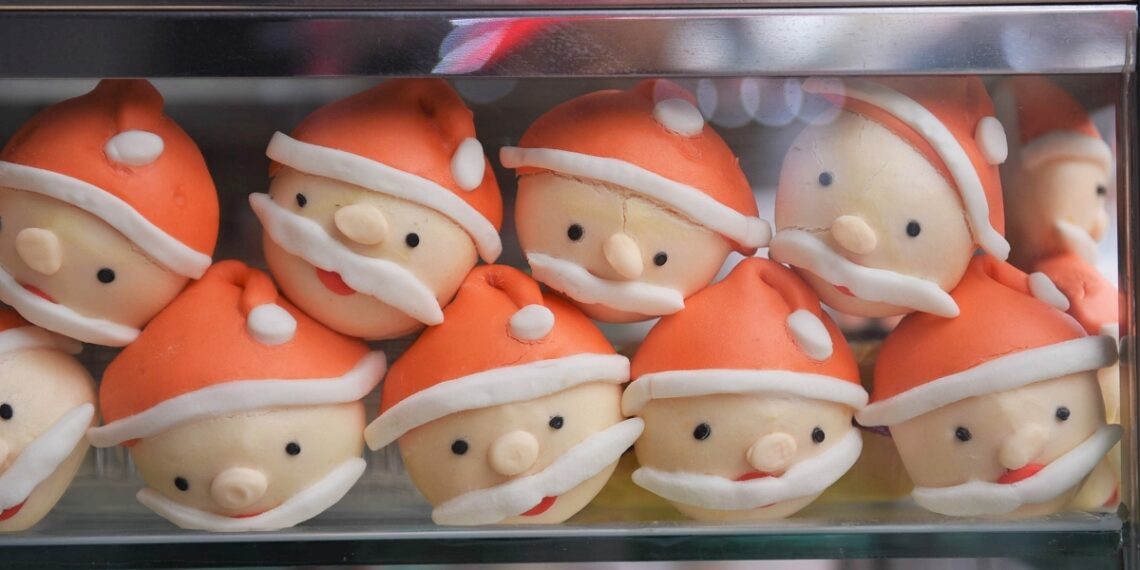 banh bao ong gia noel 01 7970 3911 5565 1639584544.jpg