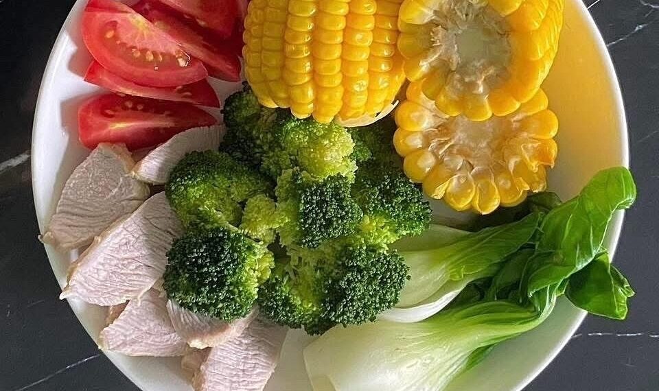 Ăn bông cải xanh có tốt cho mắt? bong cai xanh chua lutein va z 1533 8163 1758185207.jpg