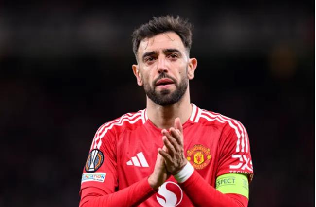 bruno fernandes khong quan tam toi chi trich ve bang doi truong.png