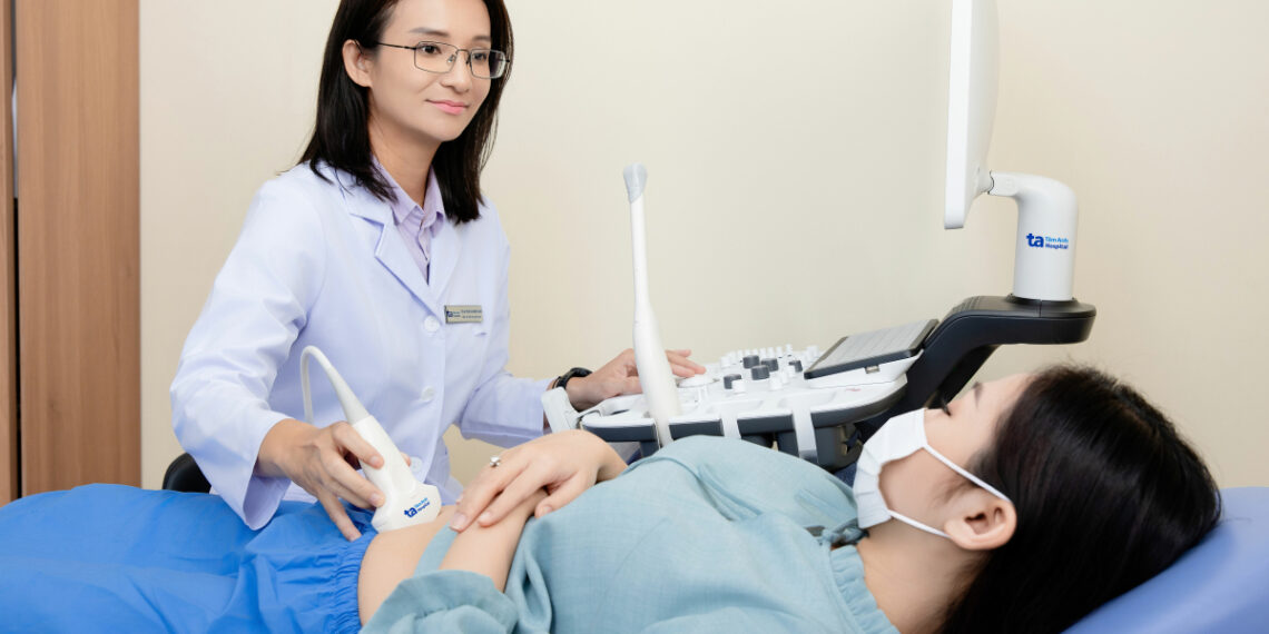 Có con nhờ phôi thụ tinh ống nghiệm duy nhất bs hanh 1758084518 1758084684 7425 1758084718.jpg