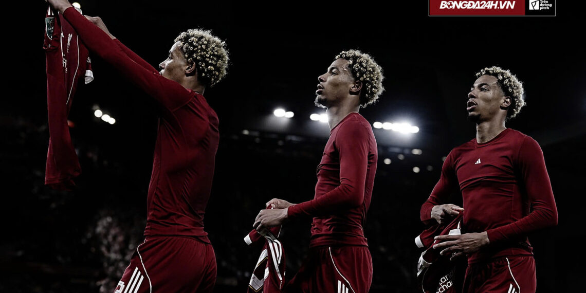 Đằng sau hành động ngu ngốc của Hugo Ekitike trên sân Anfield c466e4795052da0c8343 2509155530.jpg