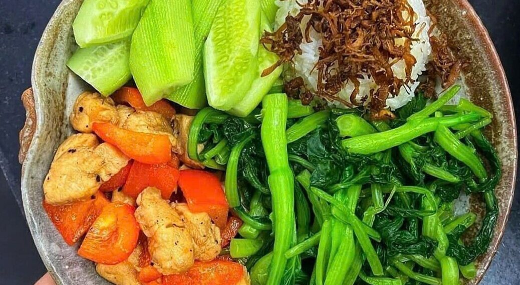 Ăn gì dịp lễ không hại gan? ca c loa i rau cu gia u cha t 4232 8427 1756517770.jpg