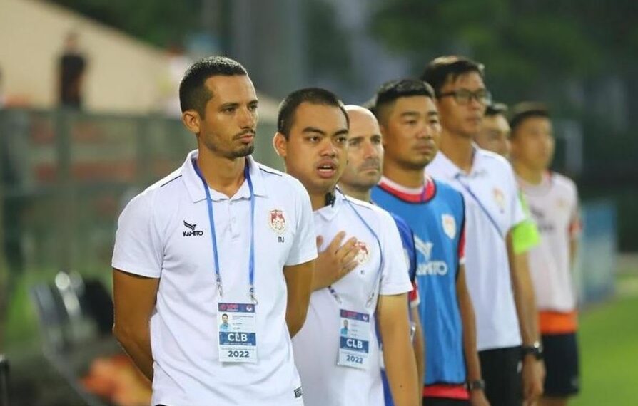 clb ha noi nham nha cam quan bo dao nha thay the hlv teguramori.jpg