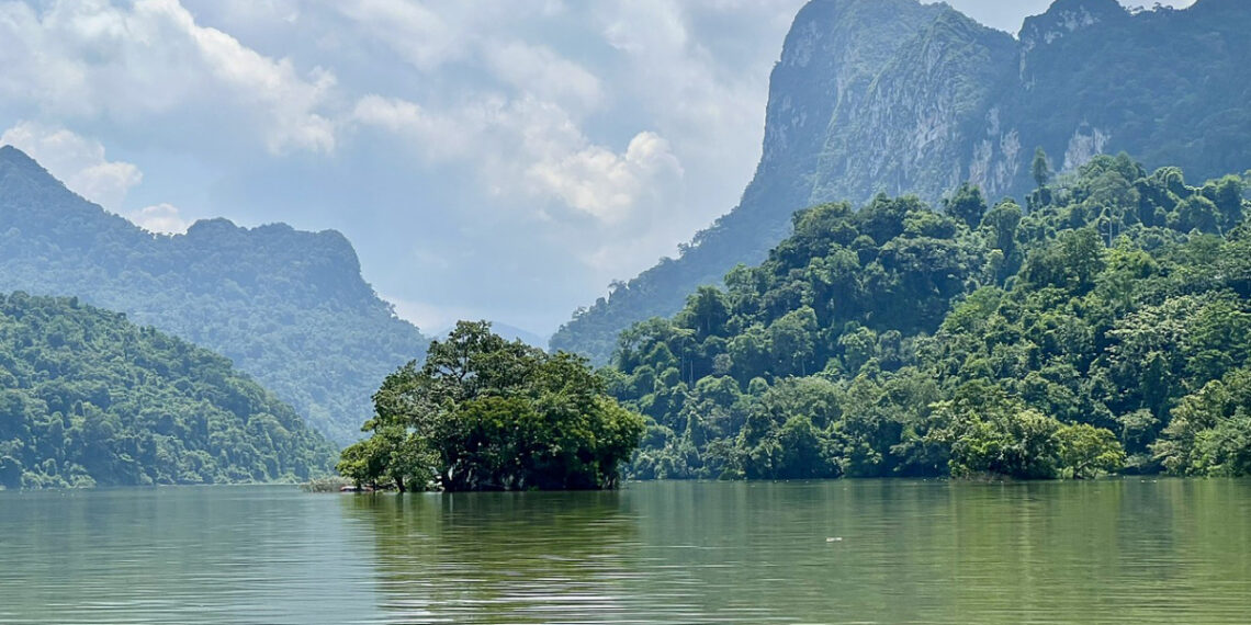 48 giờ ở hồ Ba Bể dao1 1736415874 1736416359 9026 1736420583.jpg