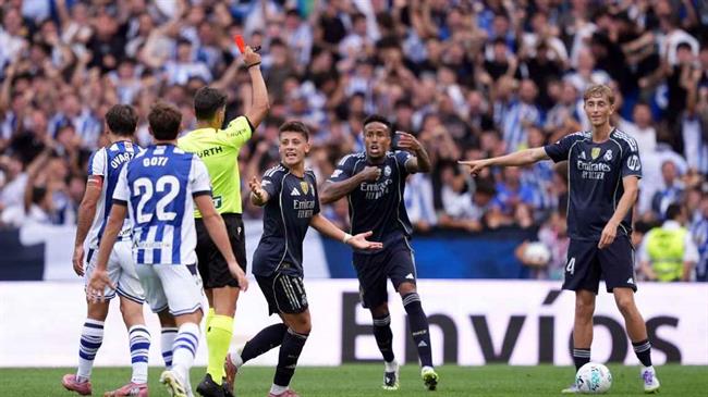 Dean Huijsen chỉ trích quyết định giữ nguyên án treo giò của RFEF dean huijsen 1909180230.jpg