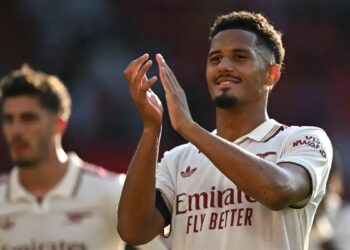 diem tin bong da sang ngay 129 arsenal muon troi chan saliba.jpg