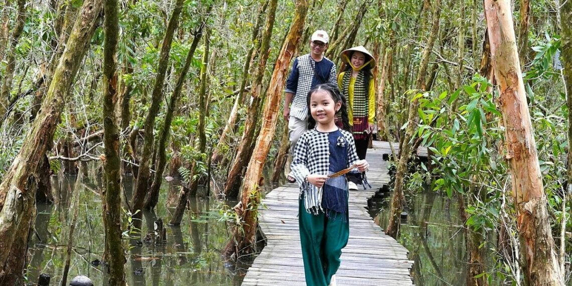 du lich rung tram 2 jpg 175827 7370 5786 1758272345.jpg