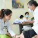 4 cách giảm đau nhức xương khớp vào mùa mưa eunv6ao 1758949074 1758949091 7592 1758949243.jpg
