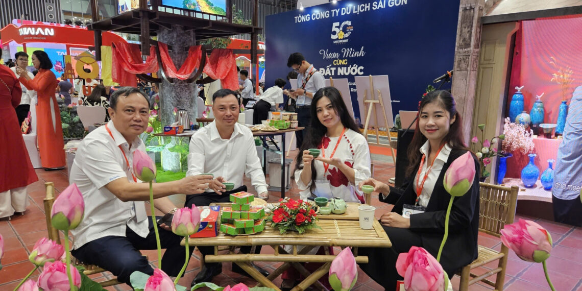 ha noi gay an tuong tai hoi cho du lich quoc te tphcm 2025 2610.jpg