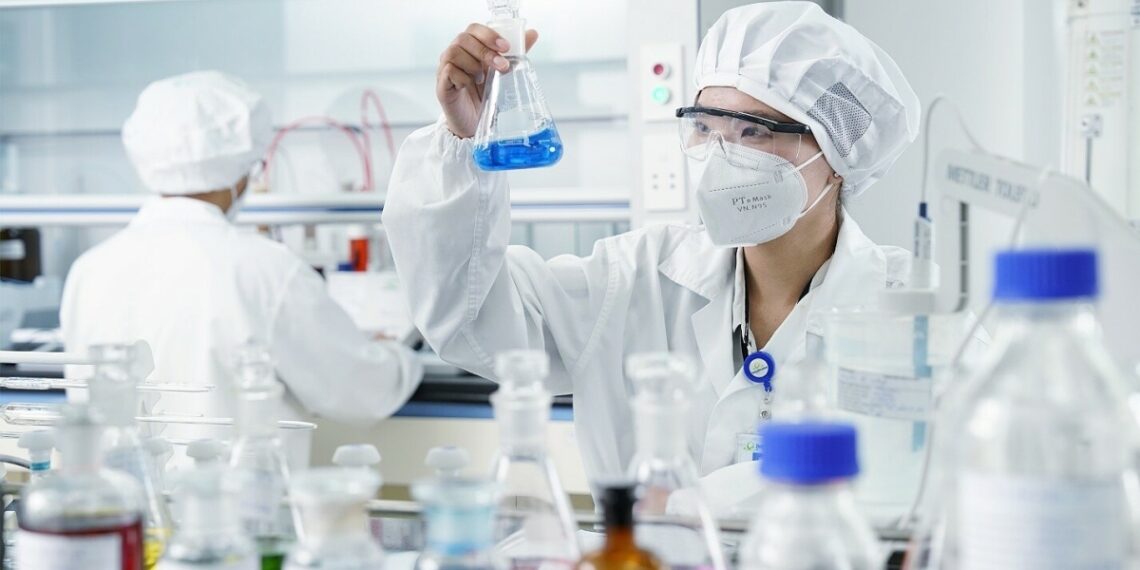 Imexpharm đồng hành ngành y tế kiểm soát dịch bệnh i1 1758167506 1758167651 8828 1758167695.jpg