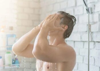 morning shower 16777364936881121818422 crop 1730199538854.jpeg