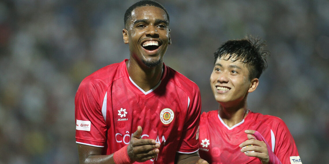 Nhận định CAHN vs Hải Phòng: HLV Polking tự tin thắng nhan dinh cahn vs hai phong hlv polking tu tin thang 3000.jpg