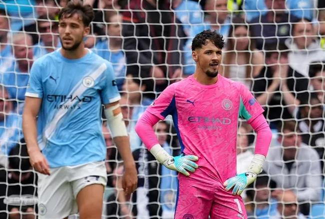 Shearer cảnh báo Man City không còn khiến đối phương sợ hãi nhan dinh brighton vs man city 20h00 ngay 318 khong de cho man xanh.png