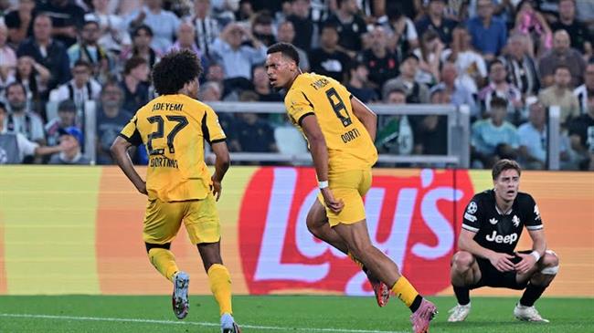 nhan dinh dortmund vs wolfsburg 0h30 ngay 229 tiep da hung phan.jpg