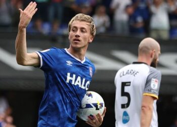 nhan dinh ipswich vs sheffield united 02h00 ngay 139 giai toa ap luc.jpg