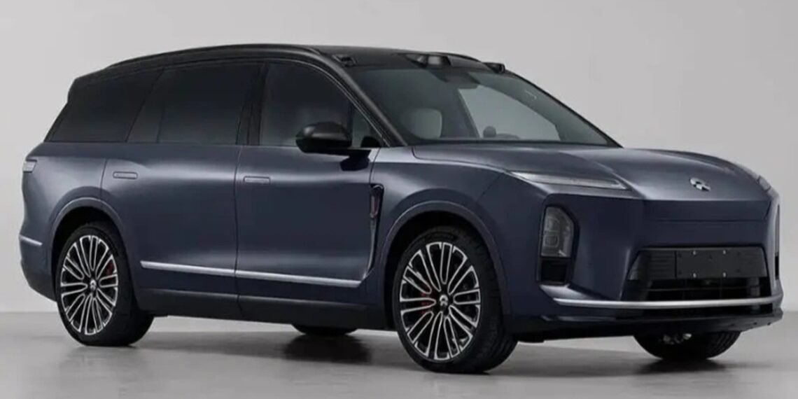 SUV thuần điện lớn nhất Trung Quốc trình làng, pin có thể hoán đổi nio es8 cropped 1755509720860.jpg