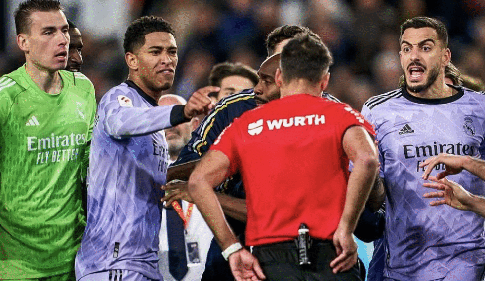 real madrid keo fifa vao cuoc chien trong tai sau tam the do cua huijsen.png