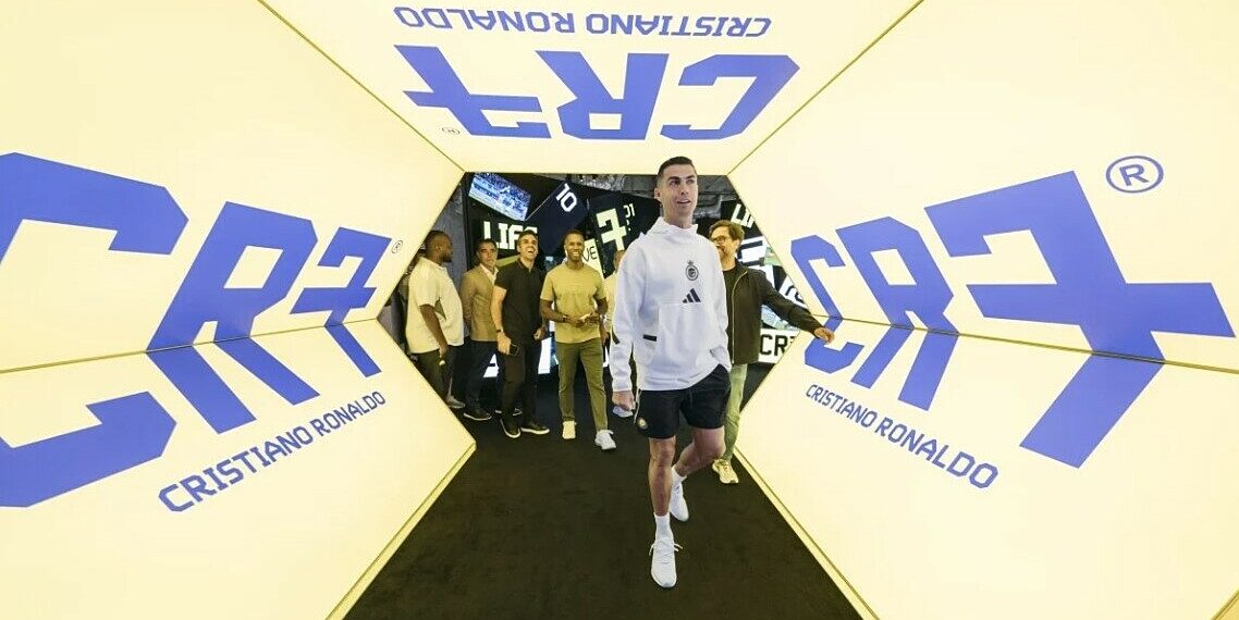 Bên trong bảo tàng của Ronaldo tại Hong Kong ronaldo 1755747579 1755747630 4087 1755747822.jpg