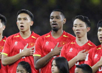 tuyen viet nam vs nam dinh lam nong cho giai chau a 3045.jpg