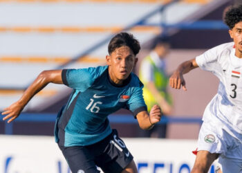 u23 singapore trang tay truoc tran gap u23 viet nam 2704.jpg