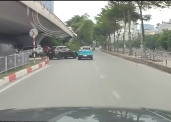 va cham cropped 1754637786787.jpg