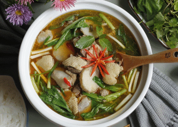 vi t na u chao vne jpg 1756871 1169 8916 1756871633.png