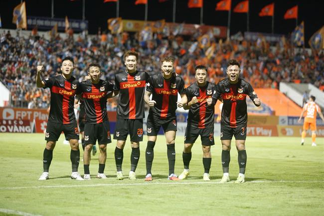 Đội bóng của Hoàng Đức lập thành tích vô tiền khoáng hậu vong loai cup quoc gia 20252026 ninh binh pho dien suc manh doi cong phuong gay soc.jpg