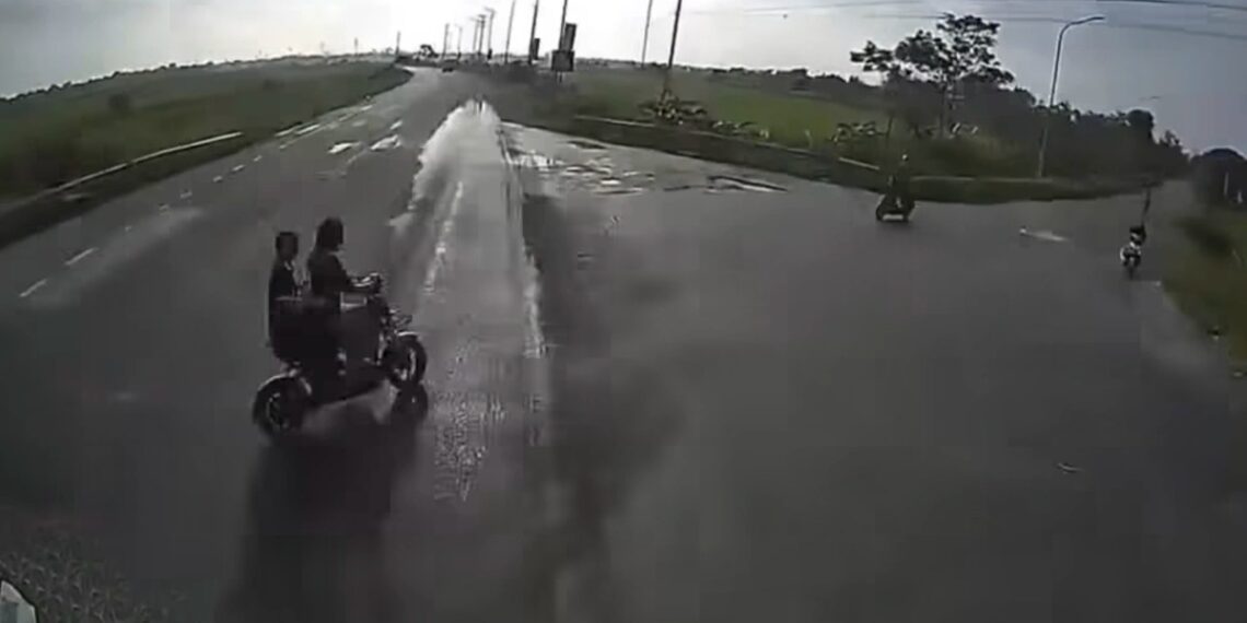 xe maysang duong cropped 1756095497104.jpg