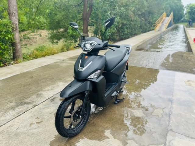xehay yadea 260925 4.jpg