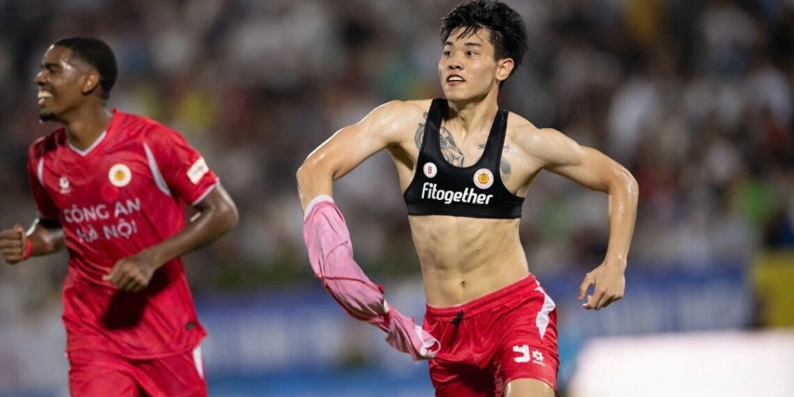 z689064197860669d24f5aa00632542cf8f75be8dd8fe6 cropped 1755742261363.jpg