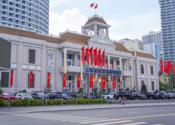 z6933370661391 7a651bfdf0bc8ea0bfec5a16089e4ac2 1755854171.jpg