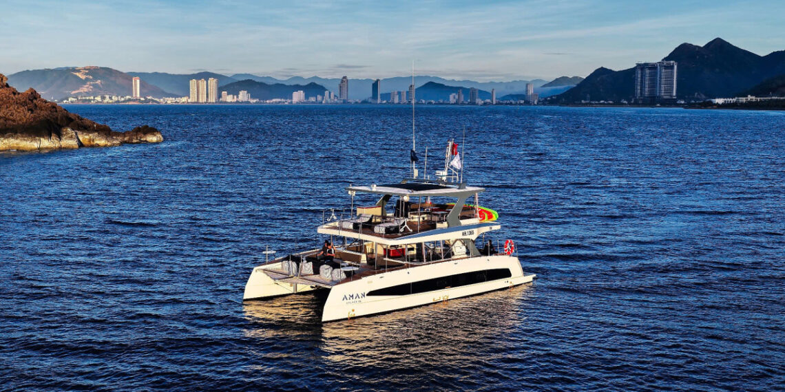 Cập nhật phí tham quan và cách mua vé trực tuyến z7041865253681d24a82b7ee508cb8 2111 7137 1758689429.jpg