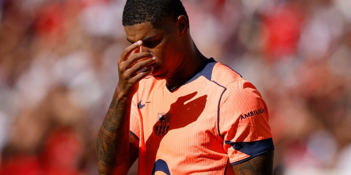 Rashford ghi bàn, Barca lại thảm bại 2025 10 05t152931z 694028955 up1 0610055023.jpg