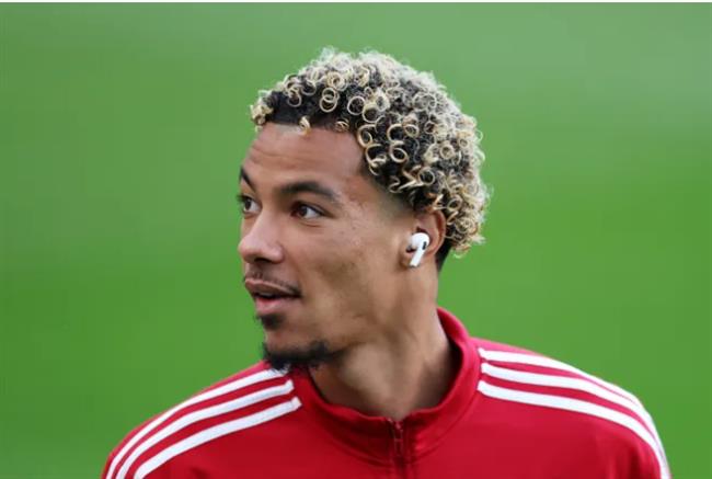 Hugo Ekitike giải thích lý do từ chối MU 3 3009094651.png