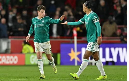 3 cầu thủ Liverpool bị chỉ trích sau trận thua Brentford 5 2610093148.png