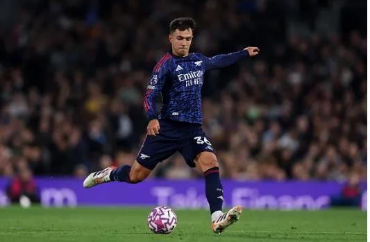 Mikel Arteta bất ngờ với Martin Zubimendi 7 2110101424.png