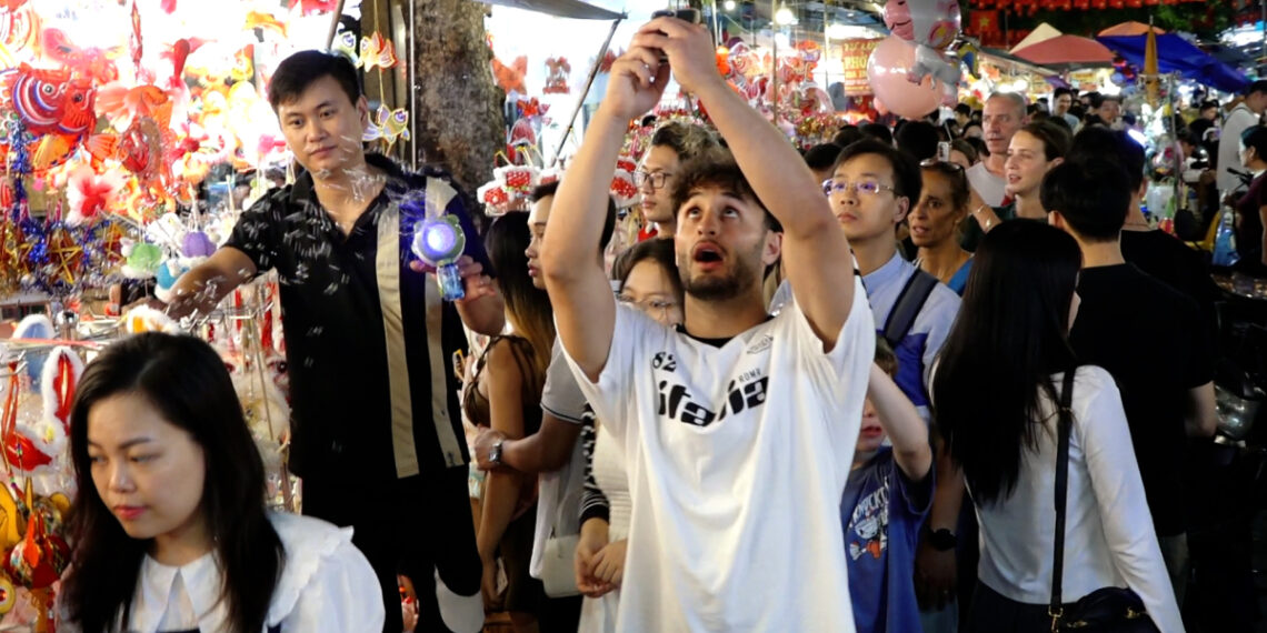 text tin chuan 1080 00 00 02 01 still002 1759505588.jpg